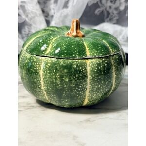 Green Ceramic Pumpkin-Shaped Trinket Lidded Dish - About 5"Wx4"H (P2938)‎